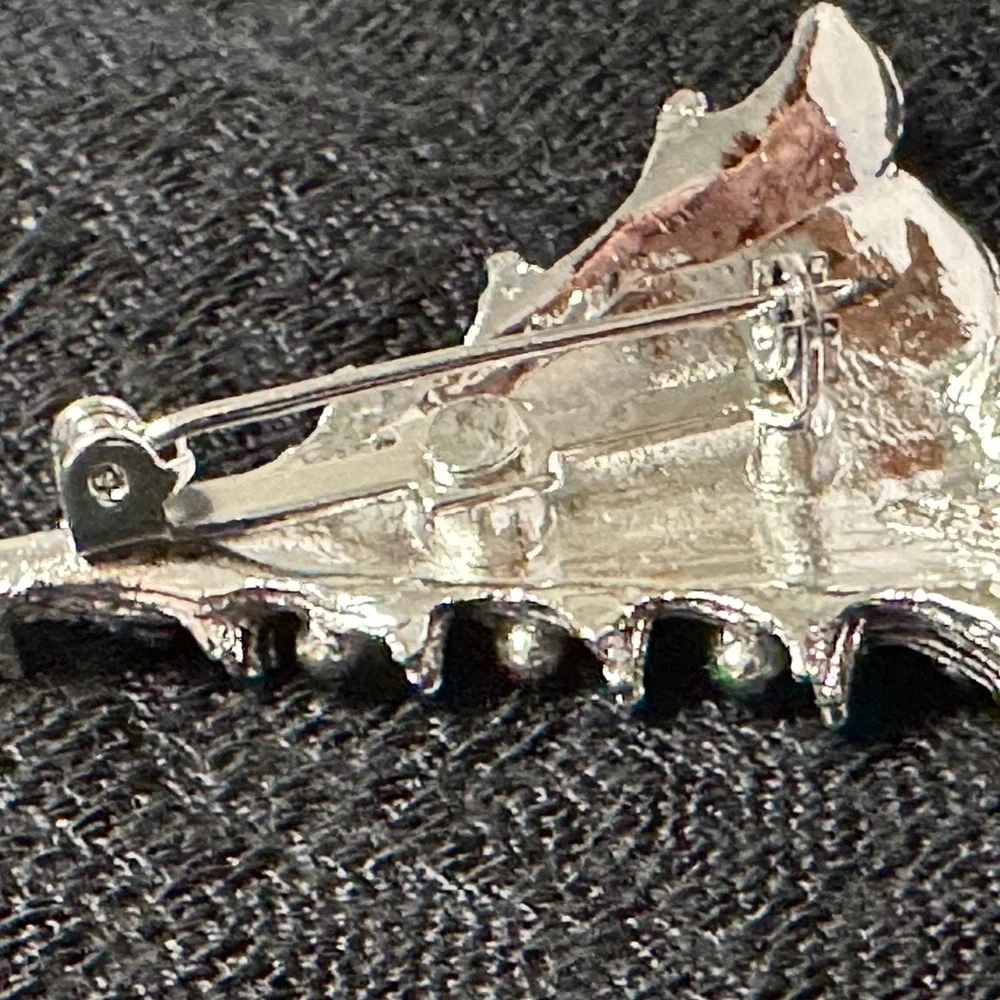 Vintage Gerry's Christmas Tree Brooch‎ Silver Tone Rhinestone Holiday Pin